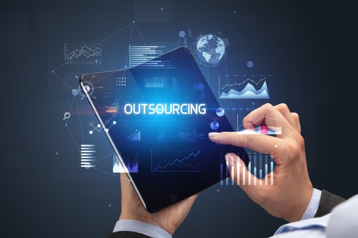 Outsourcing benefits